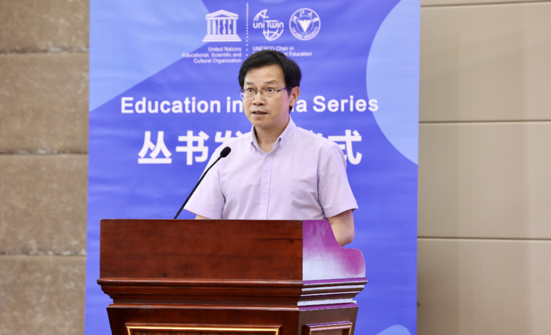 浙江省社科联主席、省委宣传部副部长盛世豪致贺辞