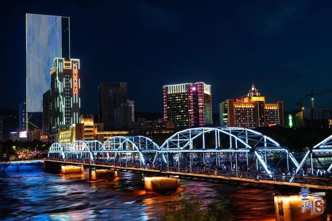 兰州有什么？有流不尽的黄河水 吃不完的西北味