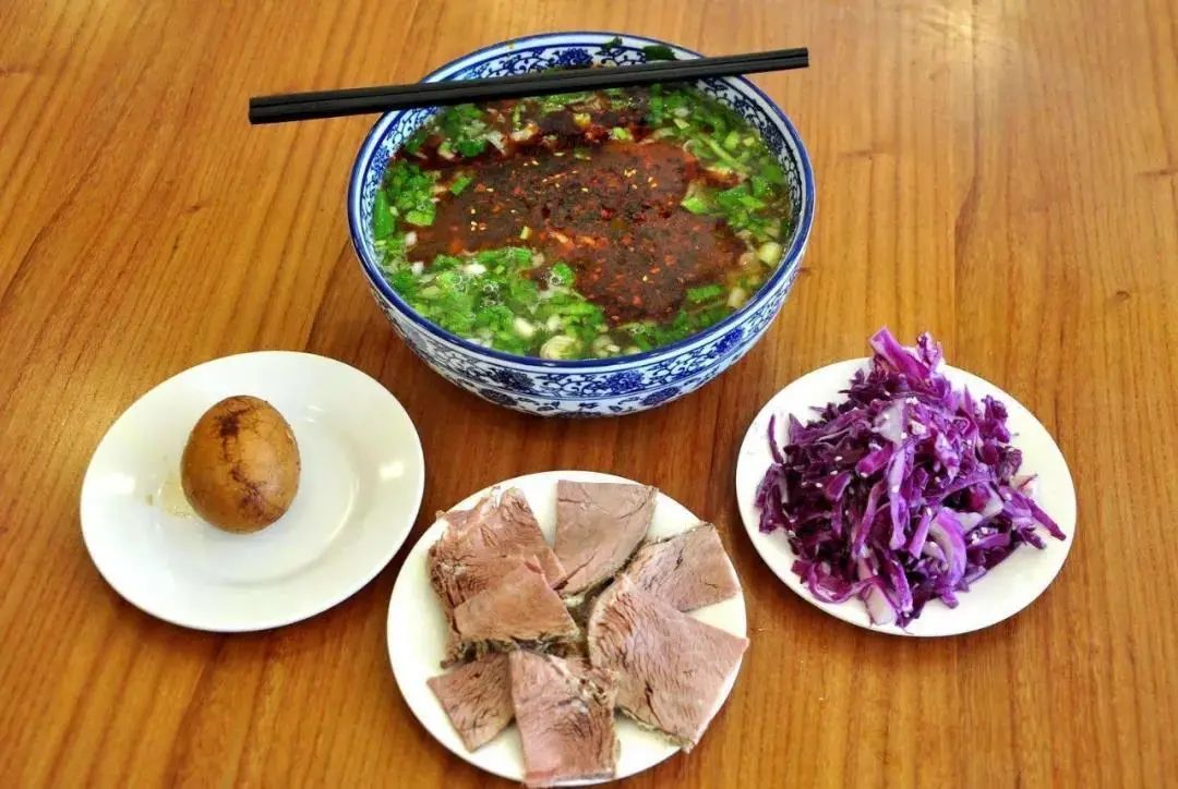 兰州有什么？有流不尽的黄河水 吃不完的西北味