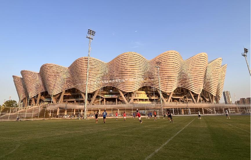 西安国际港务区：体育迷 快来西安奥体中心一起运动一起嗨！