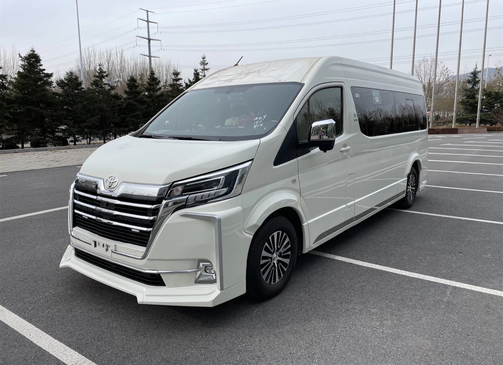 丰田海狮6座多少钱海狮6座标准版报价