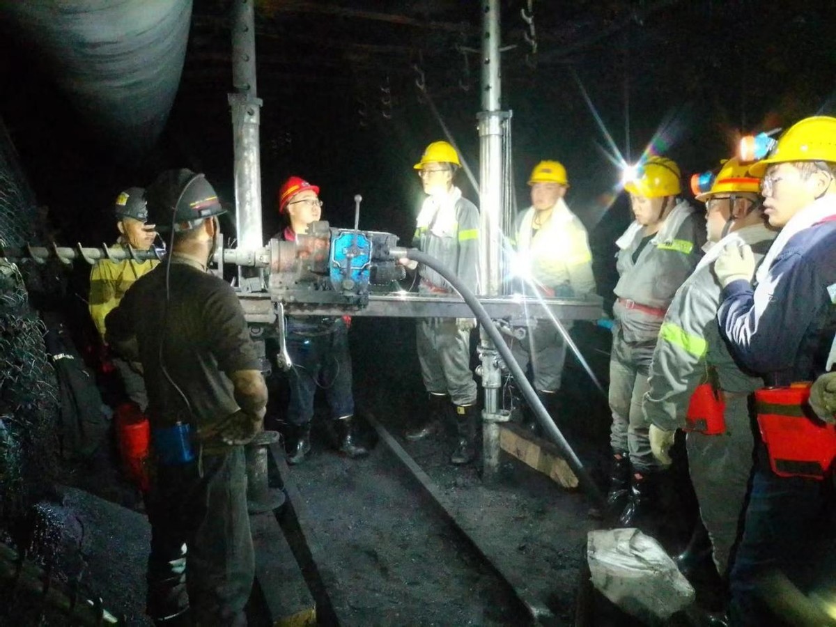 参观学习排水安全泄压装置的工作原理与流程