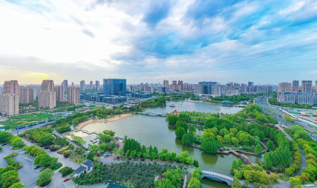 项目平均规模109亿元靖江市列泰州三市三区首位！