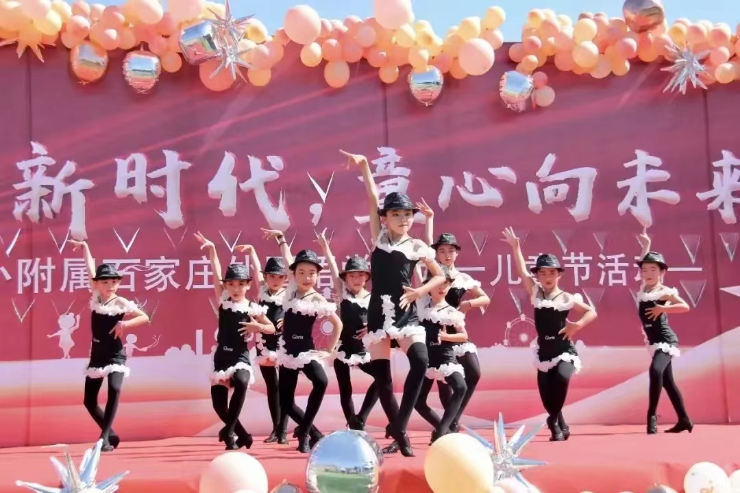 北外附属凤凰外国语学校小学正在招生