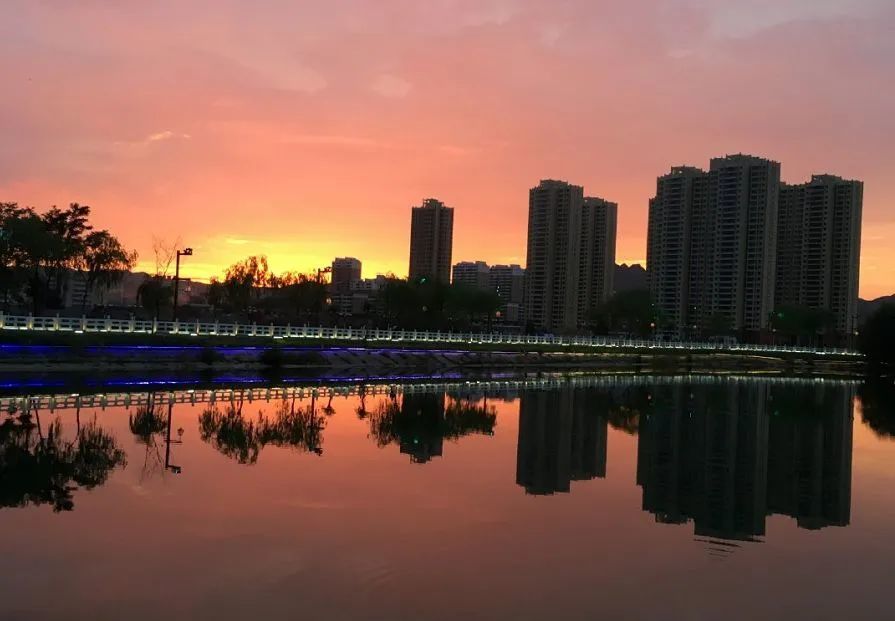 白银：一块黄河浸润的土地 一座金属锻造的城市