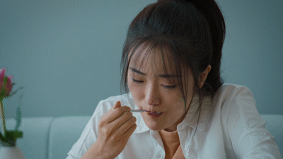 何幸运因为“闹婚”一事而伤心绝望。