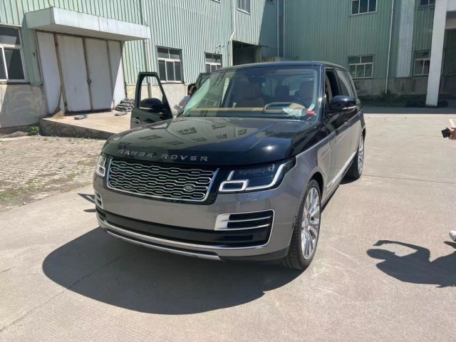 路虎揽胜最顶配sv版现车双拼路虎sv版