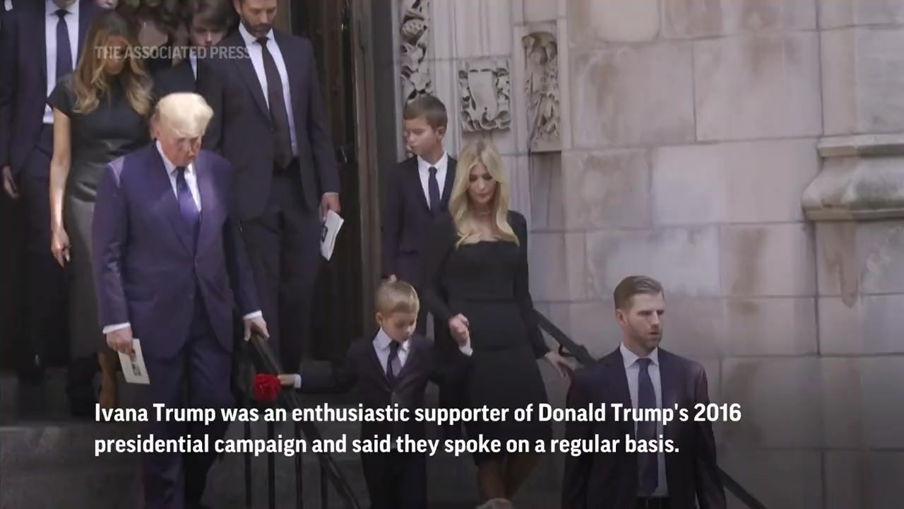 特朗普出席前妻葬礼