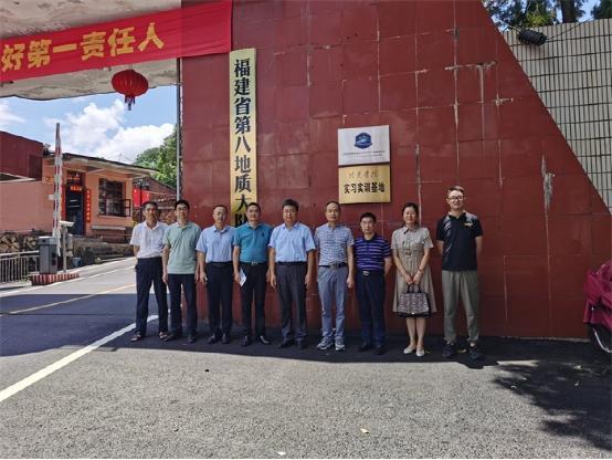 江西应用技术职业学院党委书记张家菁带队开展访企拓岗促就业专项行动