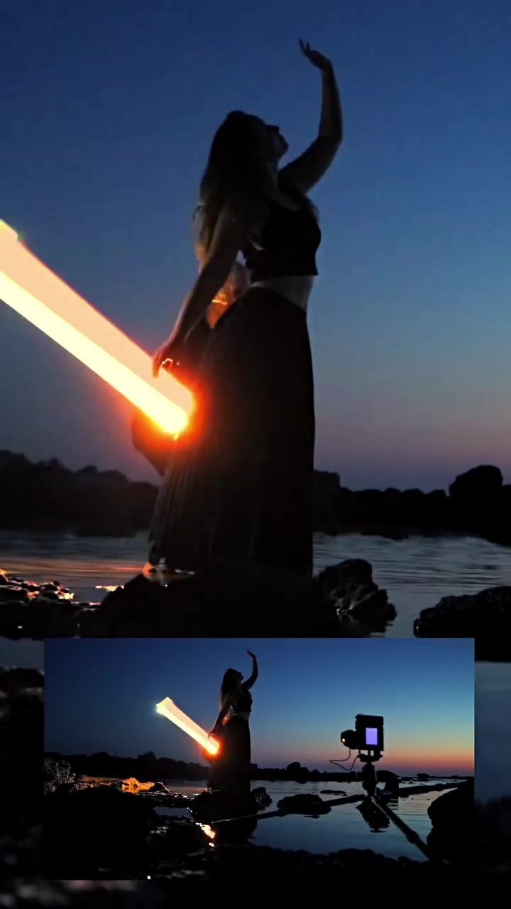 光绘摄影#拍出高级感 #光影艺术 #夕阳下的背影 #创意拍摄 #海边拍照