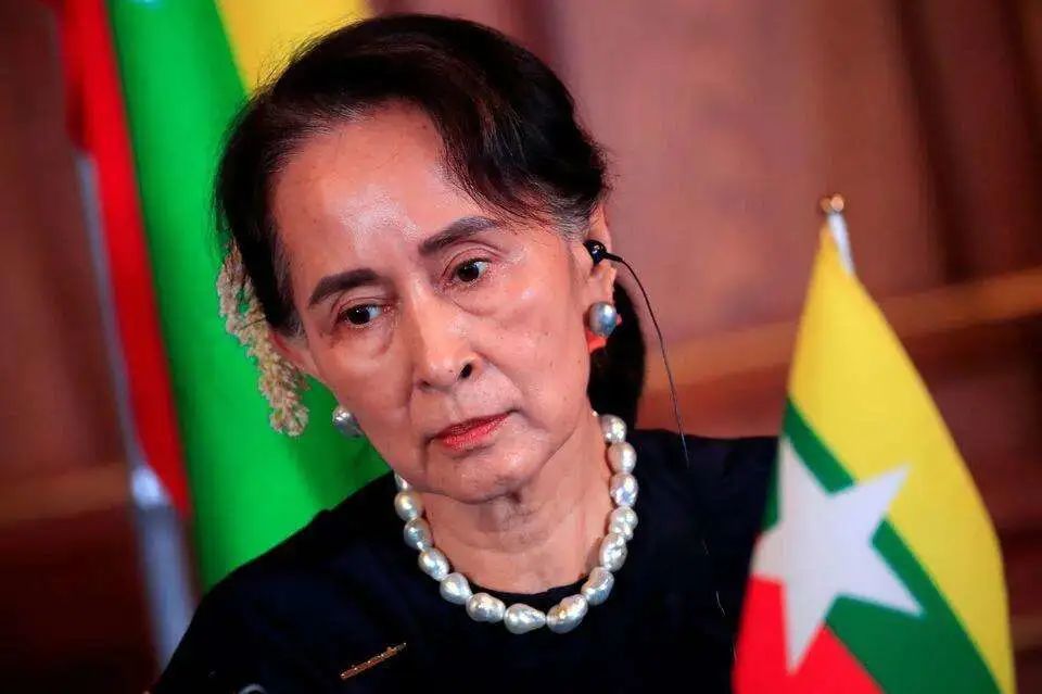 昂山素季曾被誉为缅甸的民主斗士