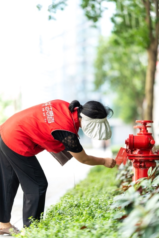 肯德基红骑士惊喜桶,为烈日下努力的你加油