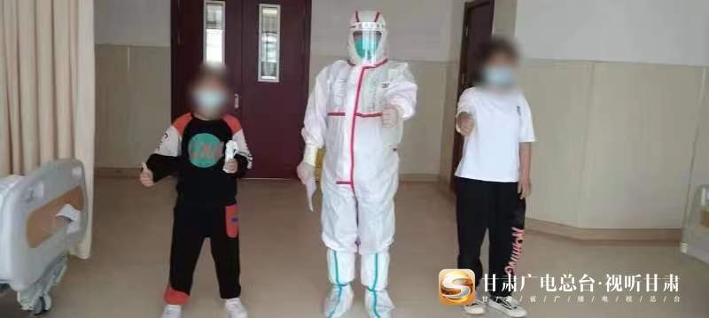 甘肃从“心”出发 患者医护人员抗疫也抗“抑”