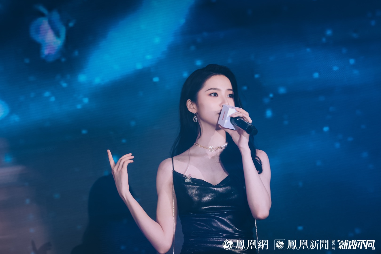 她势界· 凤凰网2022女性影响力大赏九大奖项揭晓 见证改变世界的“她”