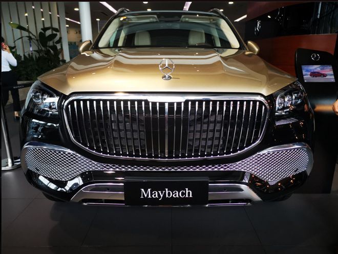 梅赛德-奔驰迈巴赫gls600典藏双拼色_凤凰网汽车_凤凰网