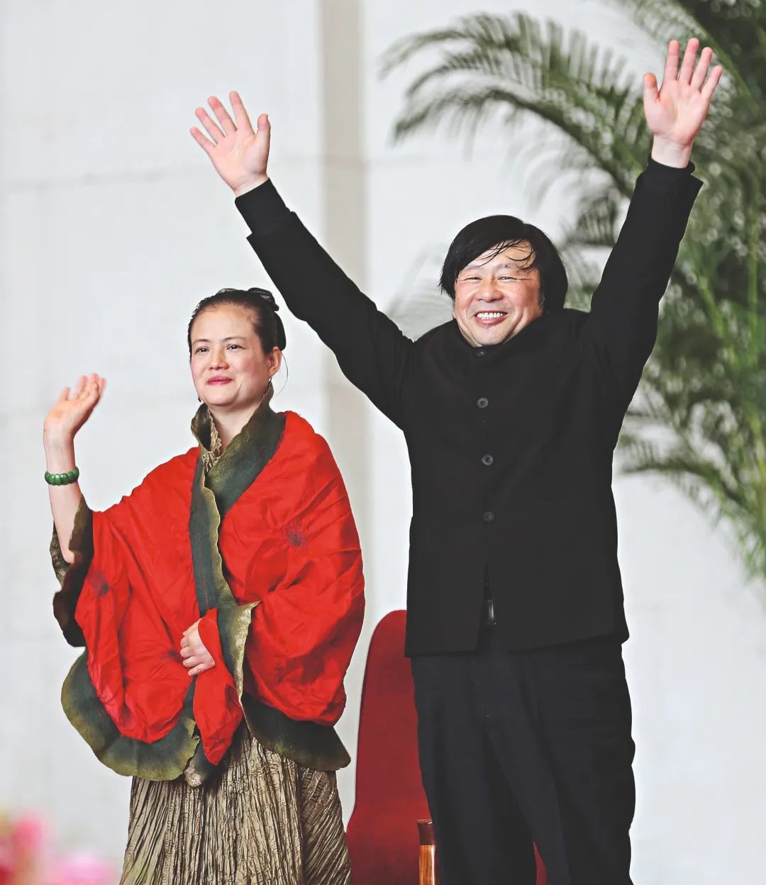 2013年5月，历时三年的“祖国巡展”在中国国家博物馆落下帷幕，夫妻俩无比欣慰。