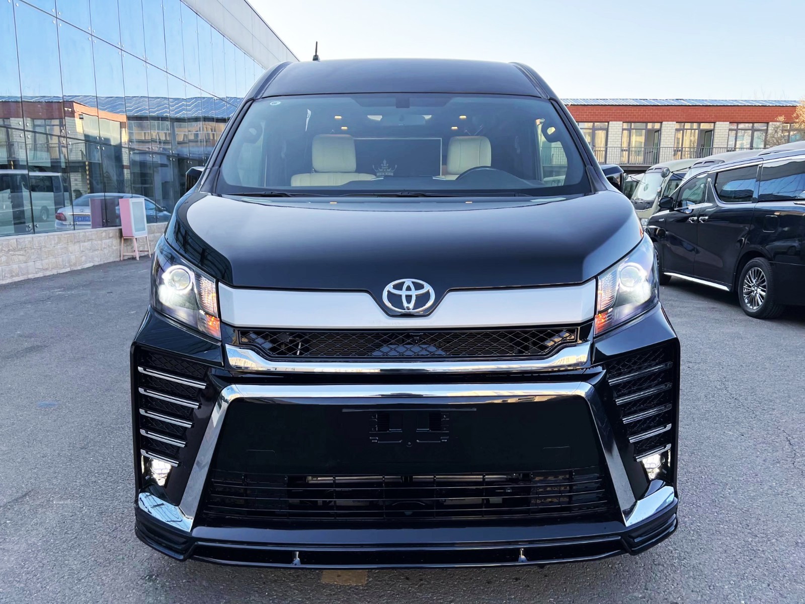 丰田海狮9座面包车价格进口海狮价格