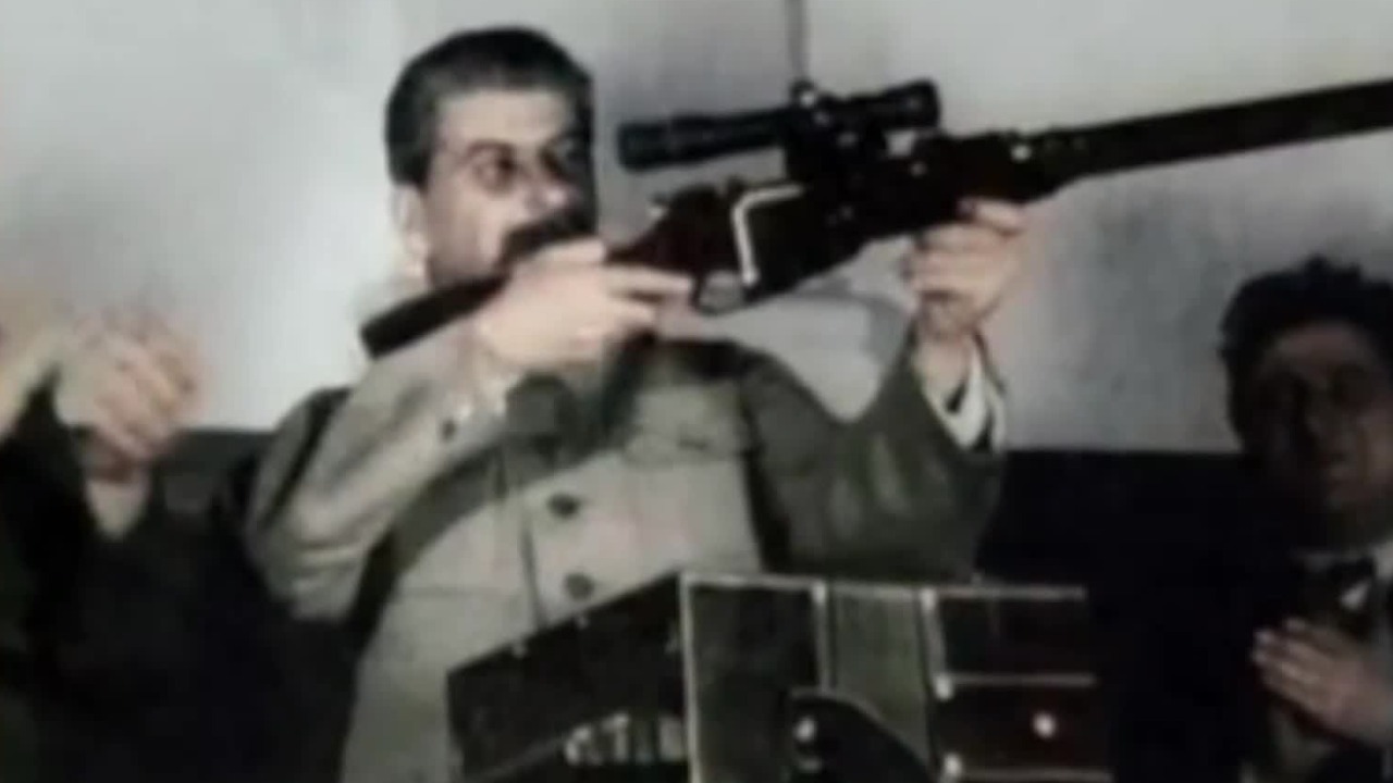 1939年为逼迫芬兰割让卡累利阿，苏联以“曼尼拉炮击事件”向芬兰发起进攻