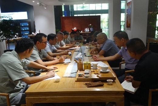 景德镇市总工会孙艳峰带队到景陶集团调研