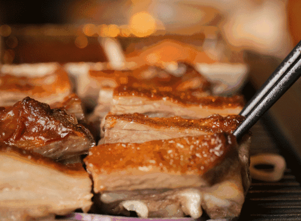 少放调料,这也是甘肃羊肉的自信与倔强。图 / 网络