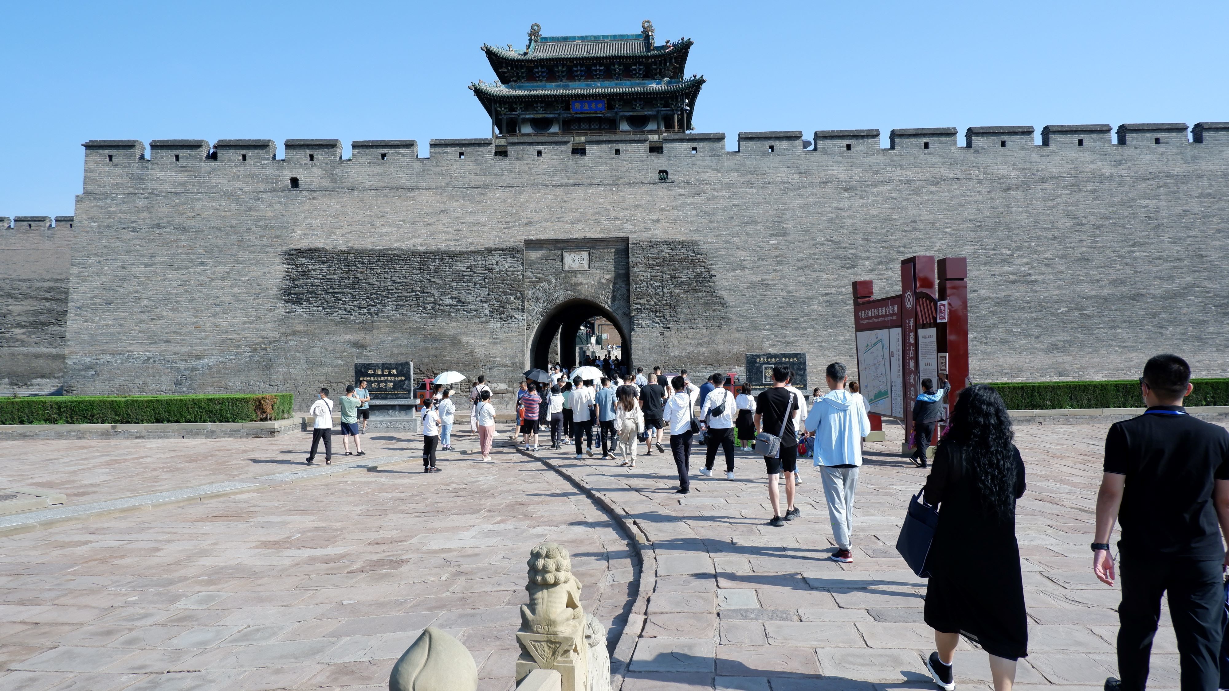 图为迎薰门前（李宇婷 摄）