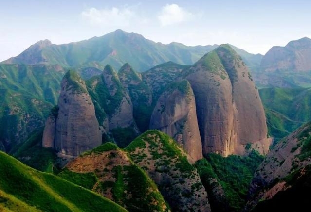 在甘肃天水，遇见世界最大摩崖浮雕造像……