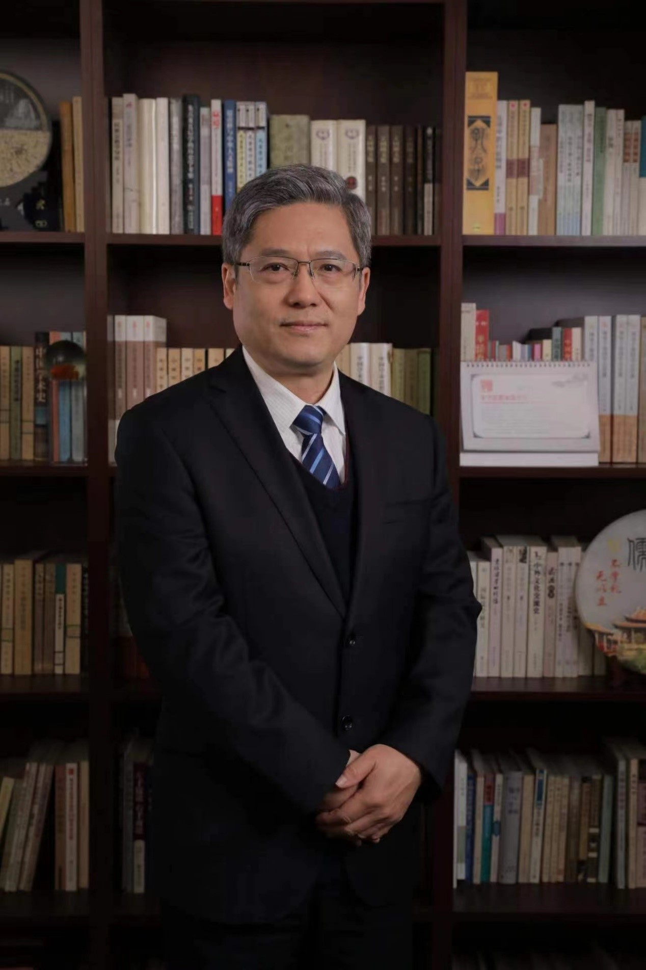 王杰,中国实学研究会会长,中央党校(国家行政学院)哲学部教授、博士生导师。