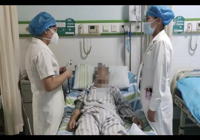 西安市胸科医院：罕见！中年男子肺里洗出17升“牛奶”