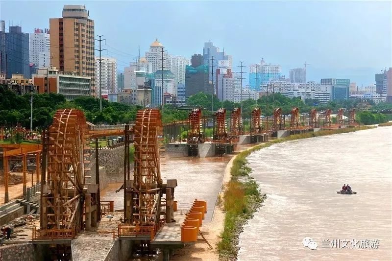 ▲ 浅秋的风从黄河岸边吹过