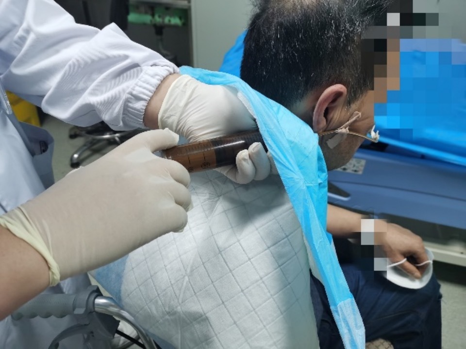 “废物”不废,粪菌移植治疗帕金森病