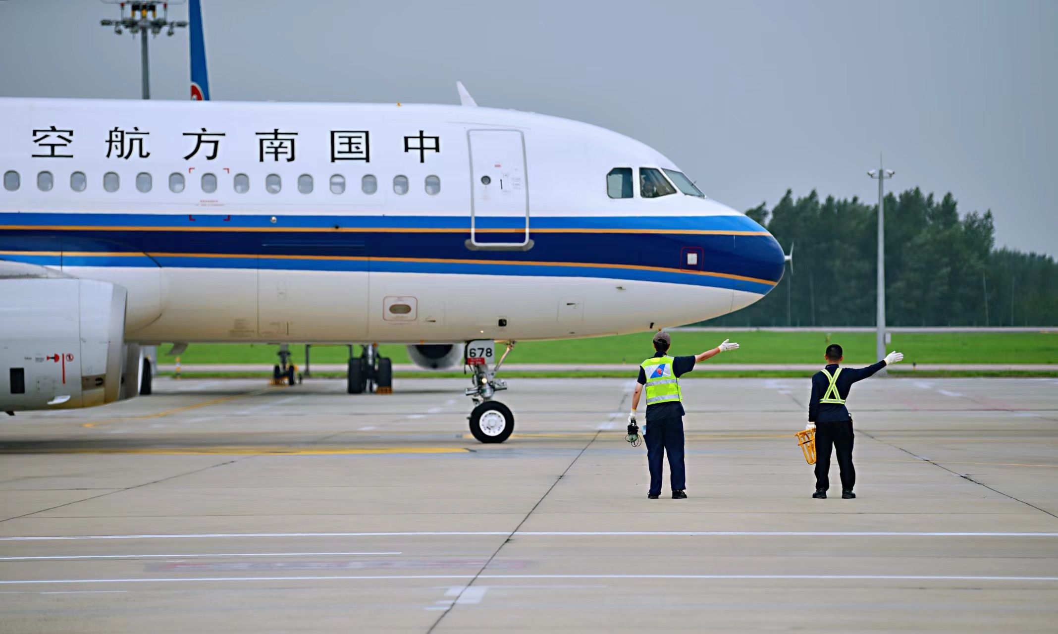 持续优化航线网络 南航助力旅客暑期出行