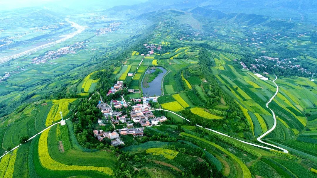 诗意田园 (刁祁镇太和山天池)