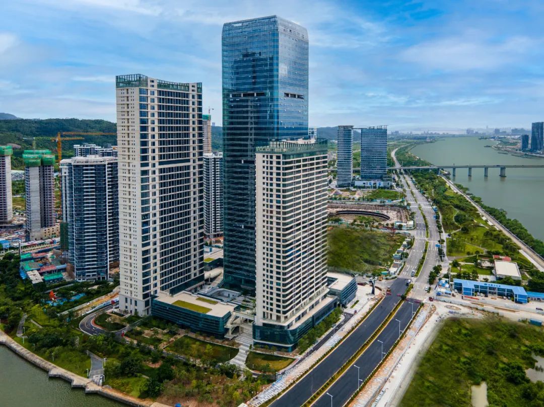 珠江国际金融中心6767——"gbe办公建筑大奖2022"入围项目