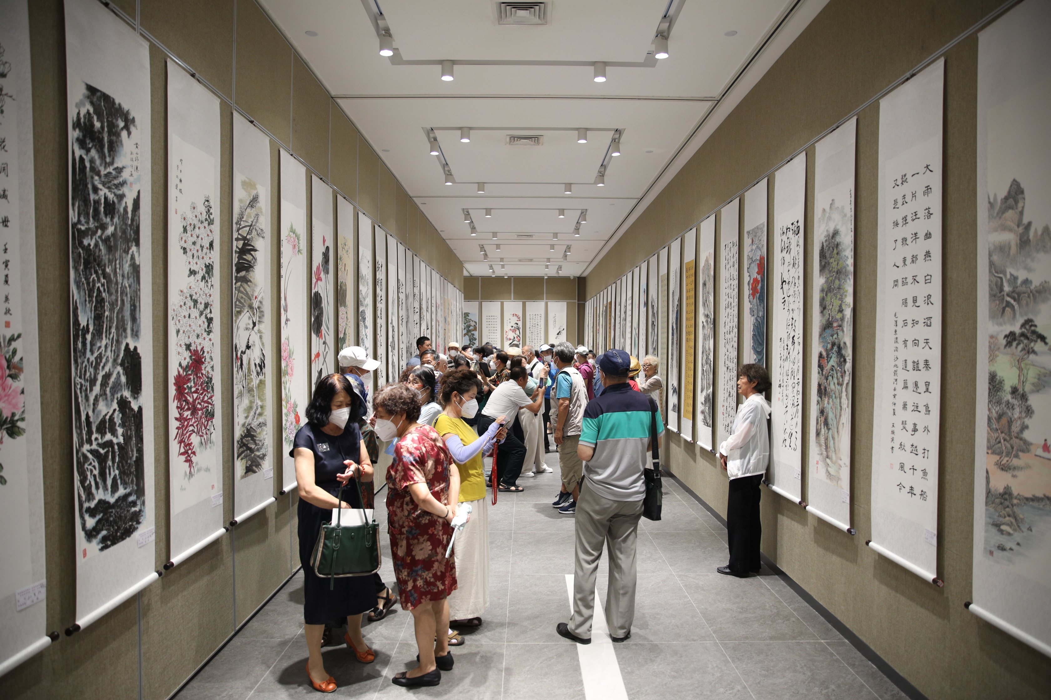 “翰墨飘香讴伟业·丹青抒怀颂党恩”  ——喜迎党的二十大书画作品展开展