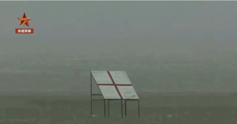 唐驳虎：昨天刷屏的“大火箭” 专为台海研制