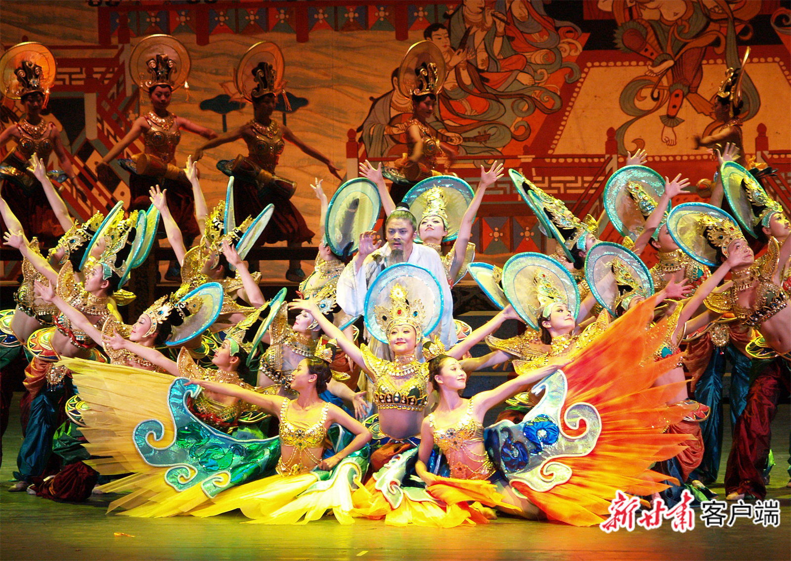 《丝路花雨》剧照17 甘肃省歌舞剧院提供.jpg