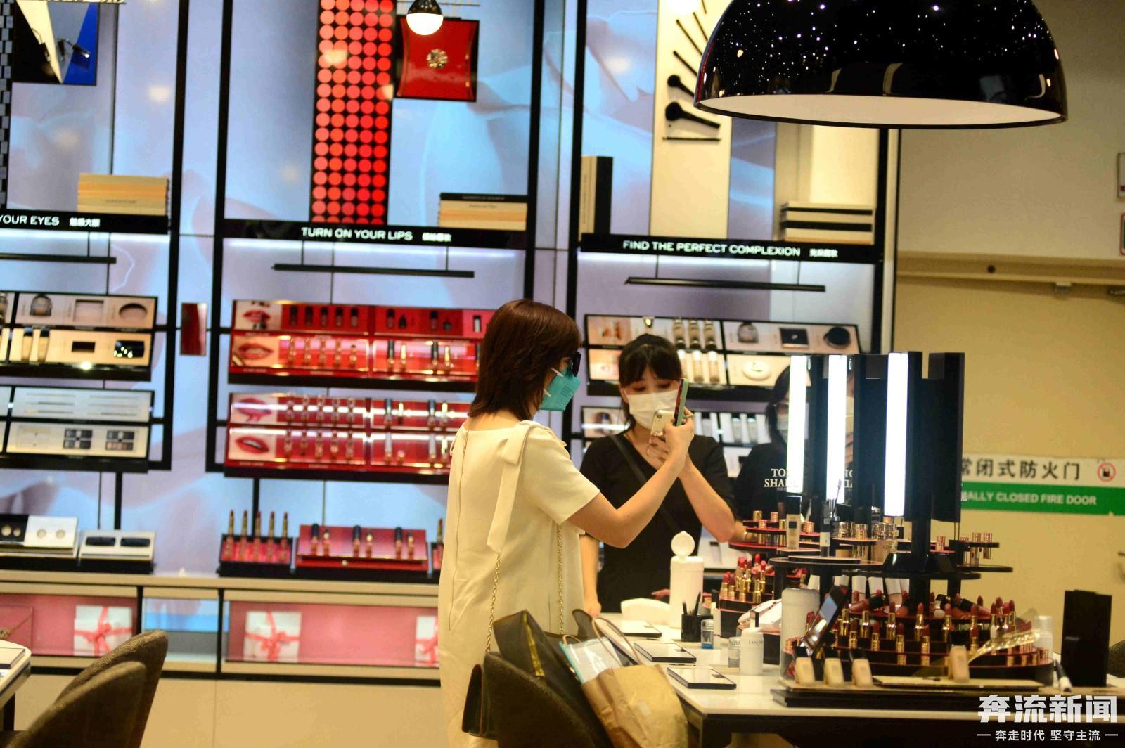 咥一碗“牛大”回归烟火气：堂食不了还得“兜着走”