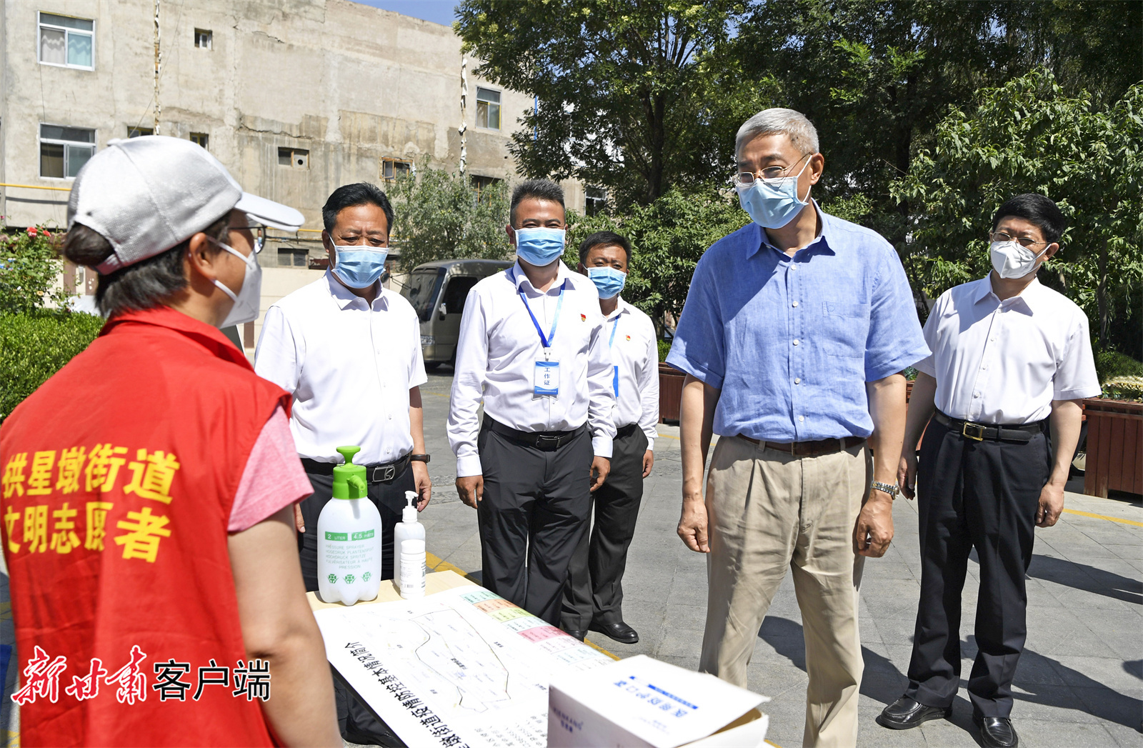 尹弘：牢守清零阵地 有序恢复生产生活