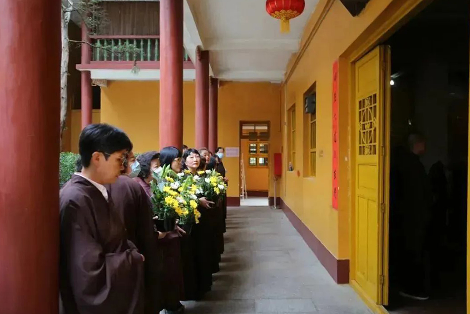 入!云门祖庭举行两位首座灵骨舍利入塔仪式