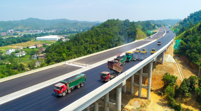 大广高速南康至龙南扩容段将在国庆前通车