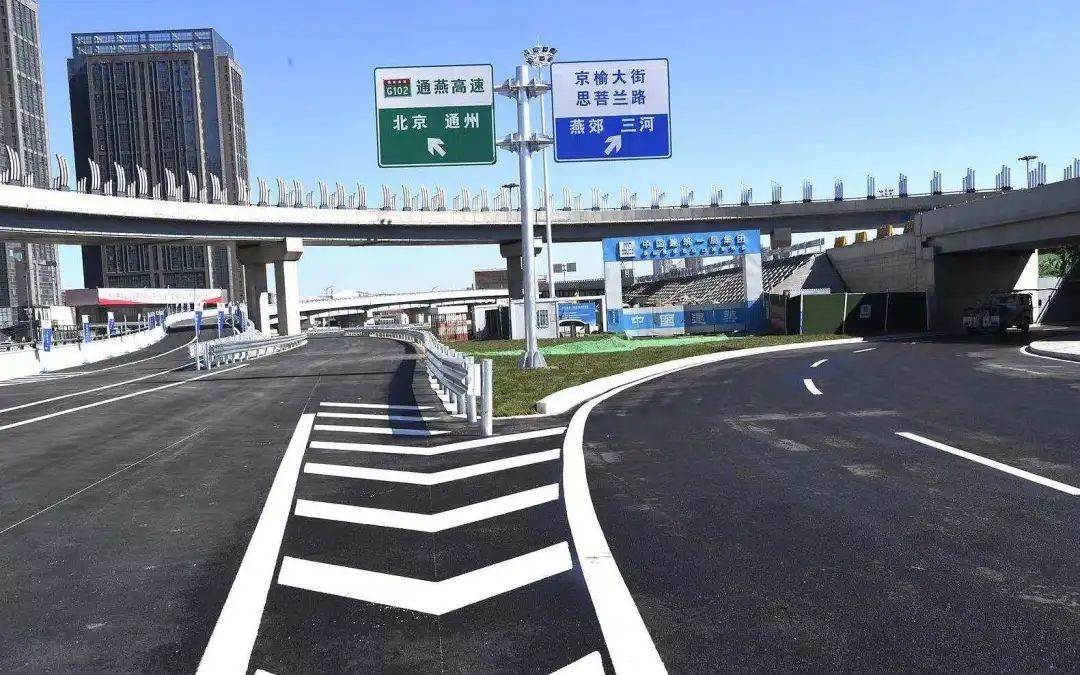 凤凰深调|失业、断供、房子被法拍:一对80后夫妻的下跌人生