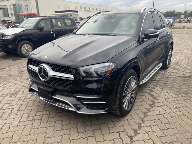 2022款奔驰gle350加版现车降价可分期