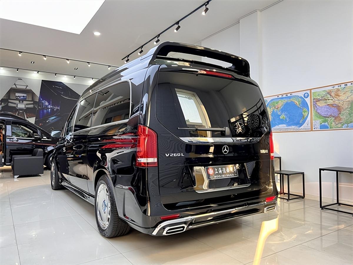 奔驰v260l定制全隔断四座,现车特价!_凤凰网汽车_凤凰网