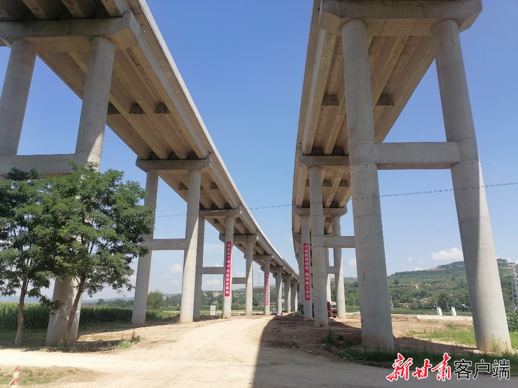 梁原特大桥主体已完成