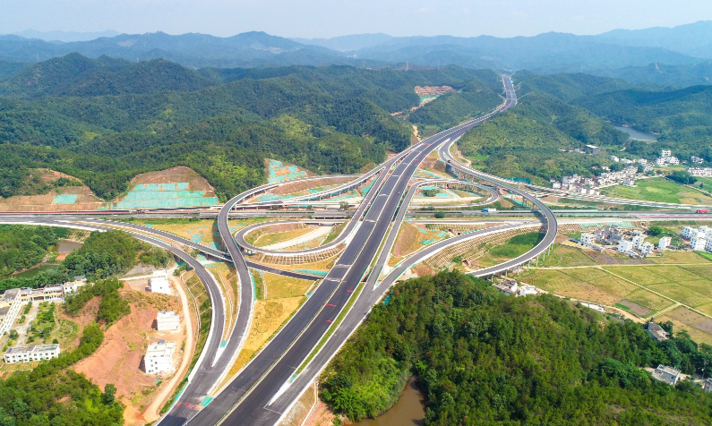 大广高速南康至龙南扩容段将在国庆前通车