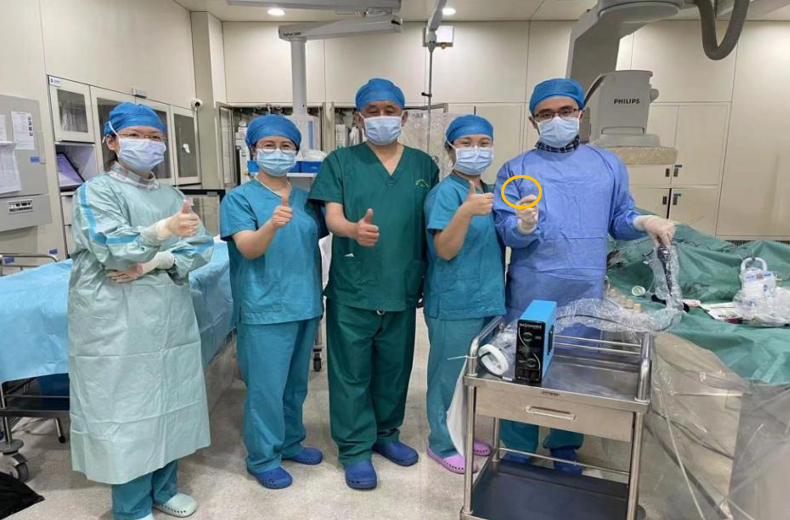 南京鼓楼医院心血管内科成功完成一项全新冠脉介入治疗技术