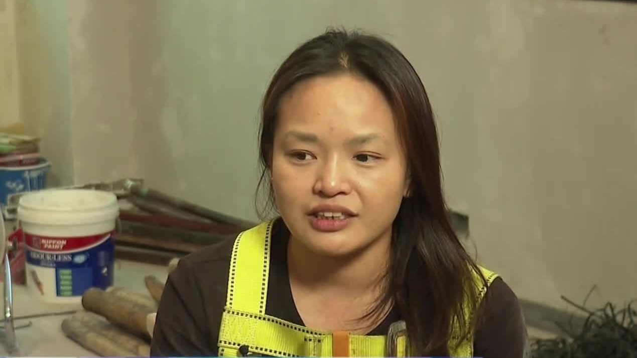 颜桡桐：回想丈夫教导感慨良多，视搭棚为未来的终身职业