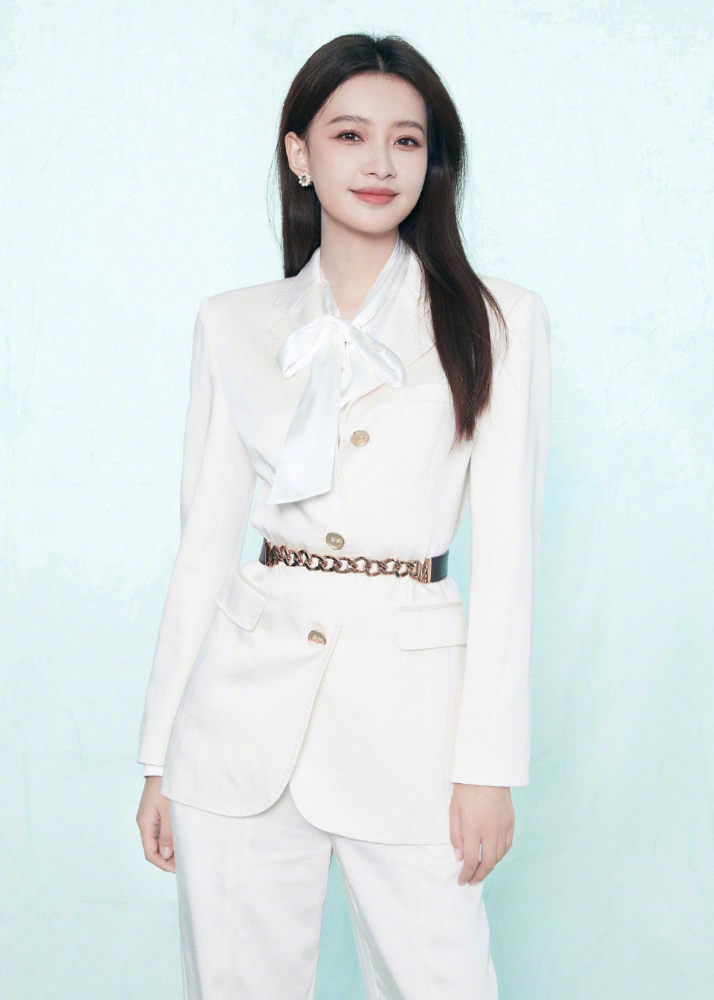 孙怡离婚后现身粉丝群：我很好，千万不要说伤害人家的话