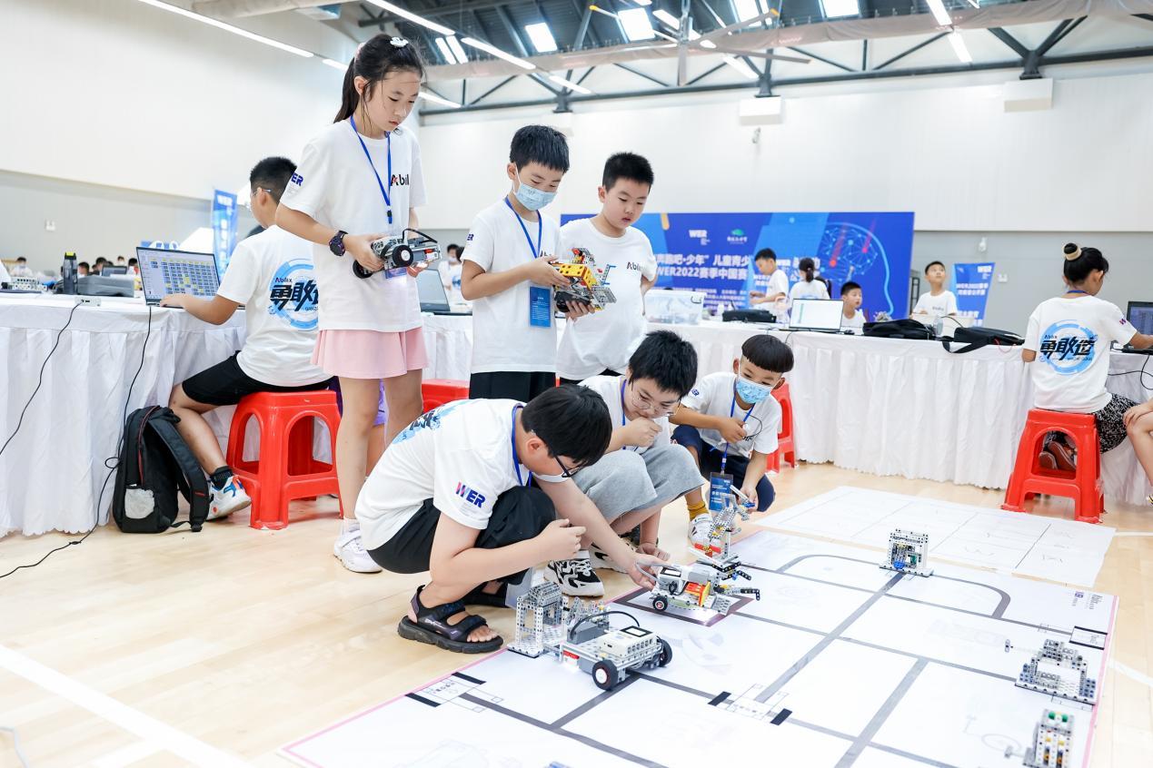 科创筑造未来 WER世界教育机器人2022赛季·中国赛区河南省公开赛在郑举行