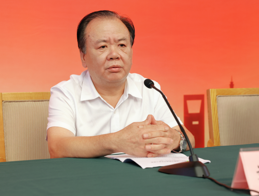 济南市文学艺术界联合会党组书记刘浩